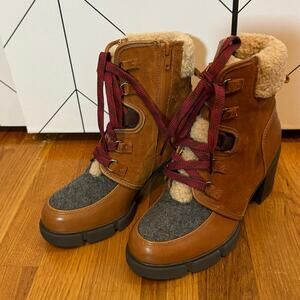 Naturalizer Myla Lug Womens 5 Leather Faux Fur Chunky Heal Ankle Boot Booties
